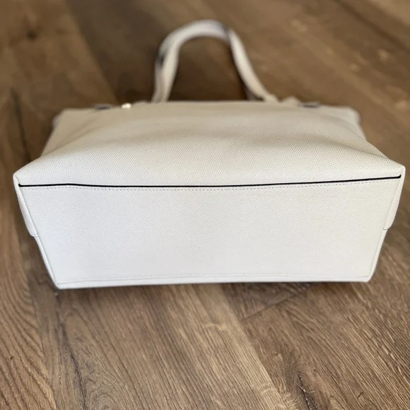 Coach White Tote Bag - Picture 8 of 11